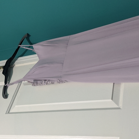 Xtraordinary long lilac bridesmaid dress Size 3 - Picture 2 of 8